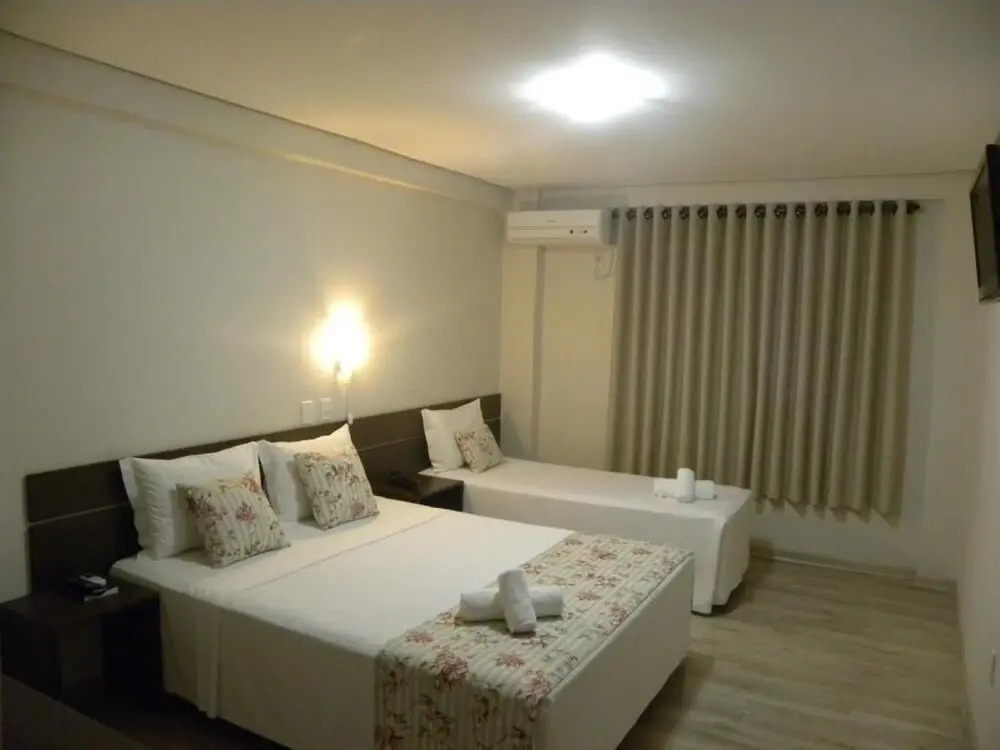 Benos Hotel