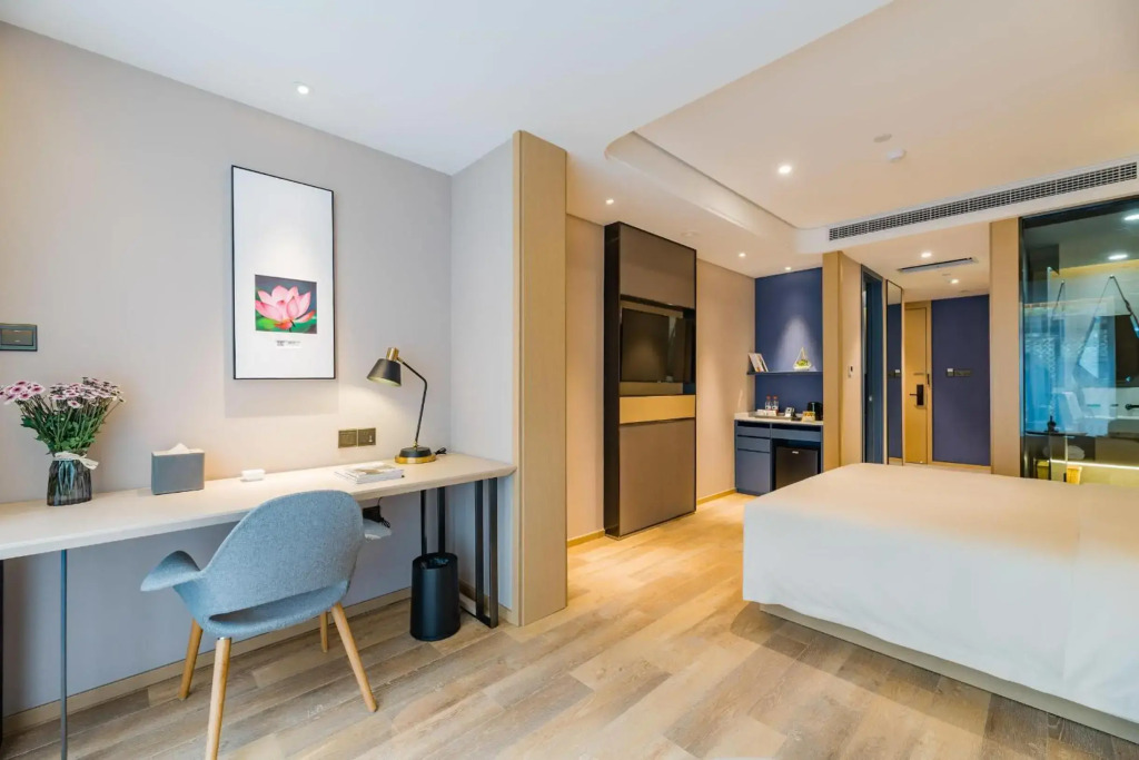 Atour S Hotel Shanghai Oriental Pearl Tower