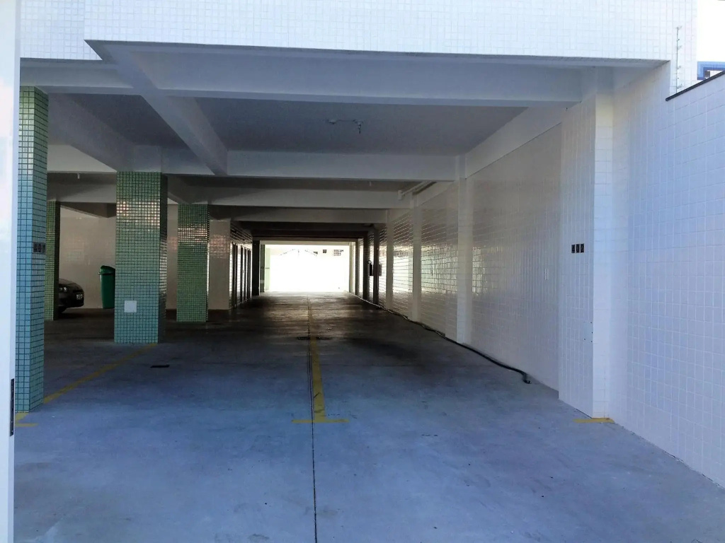 Cobertura Duplex em Condomínio de Alto Luxo - 402