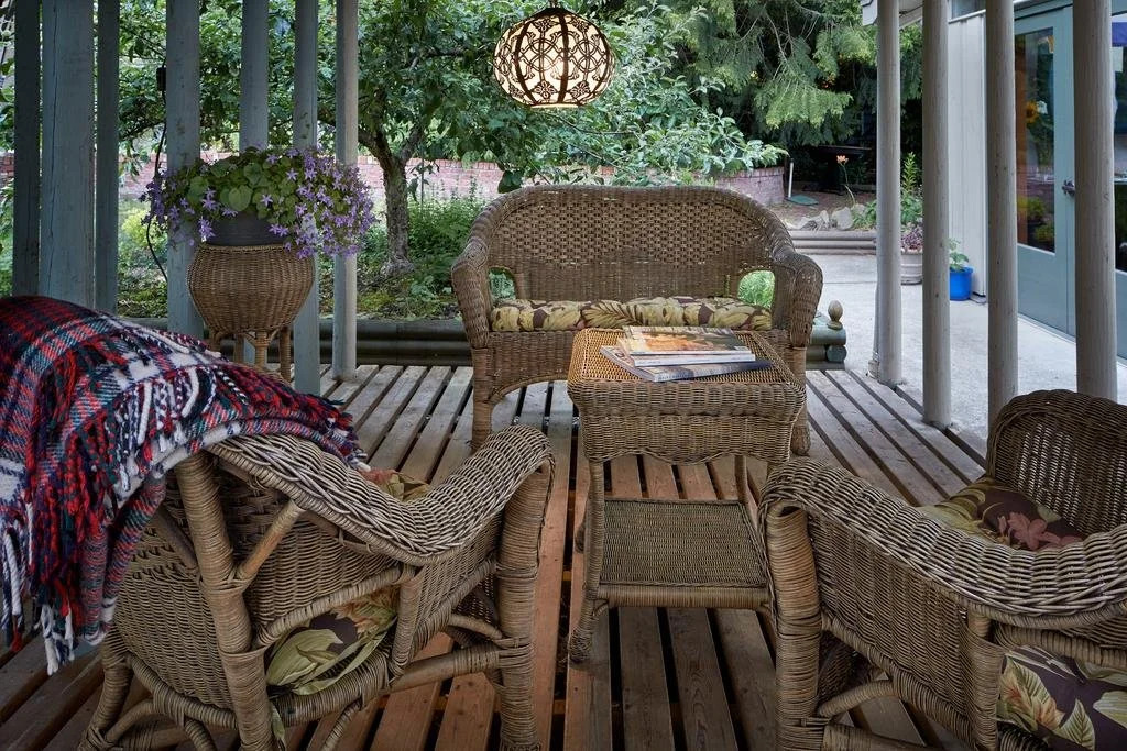 Hedgerow House B&B