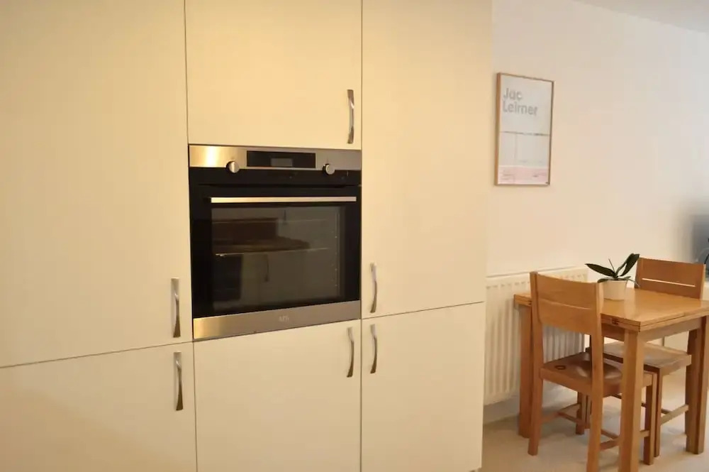 Boutique Flat off Leith Walk with Free Parking