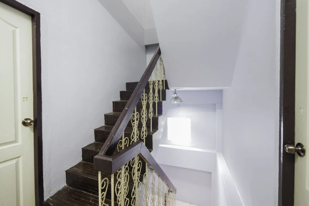 OYO 930 Born Guest House