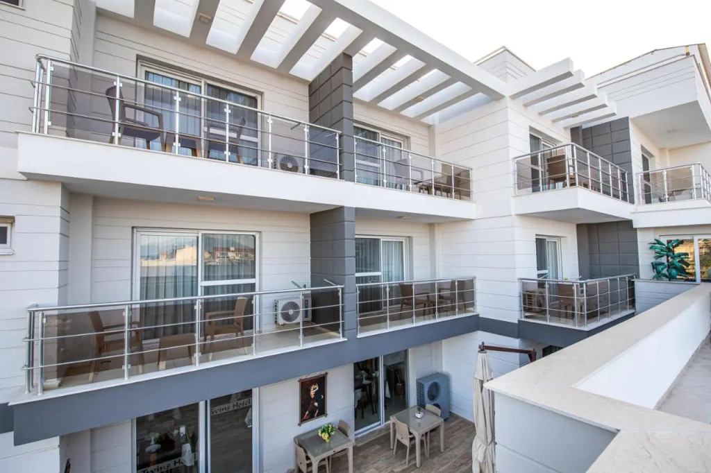 Twins Hotel Çeşme