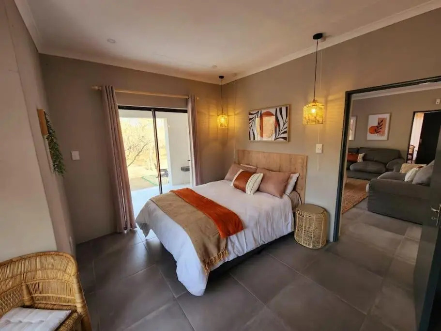 2 Bedroom Bush Villa close to the Kruger