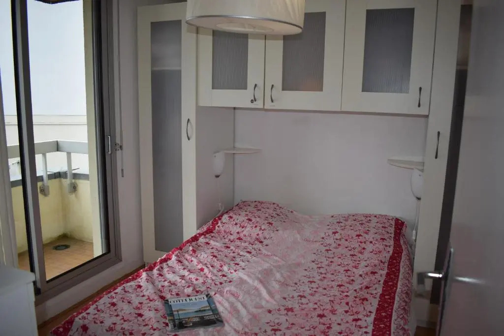 Appartement rénové situé plage de Trestraou à PERROS-GUIREC - Réf 857