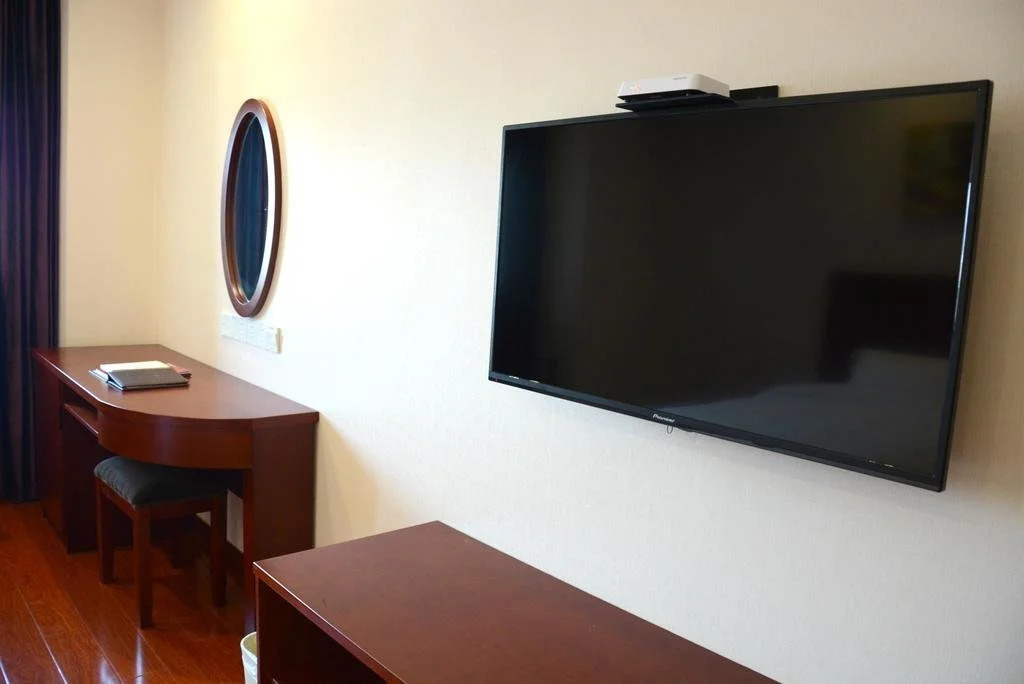 GreenTree Inn JiangSu WuXi YiXing East LongTan Road DongJiu Business Hotel