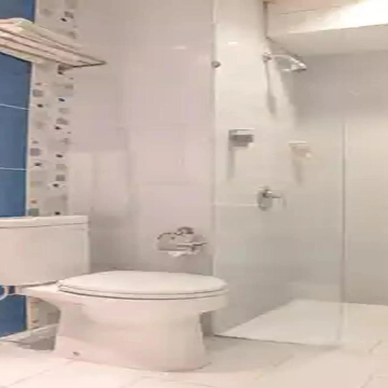 Dewarna Hotel Zainul Arifin