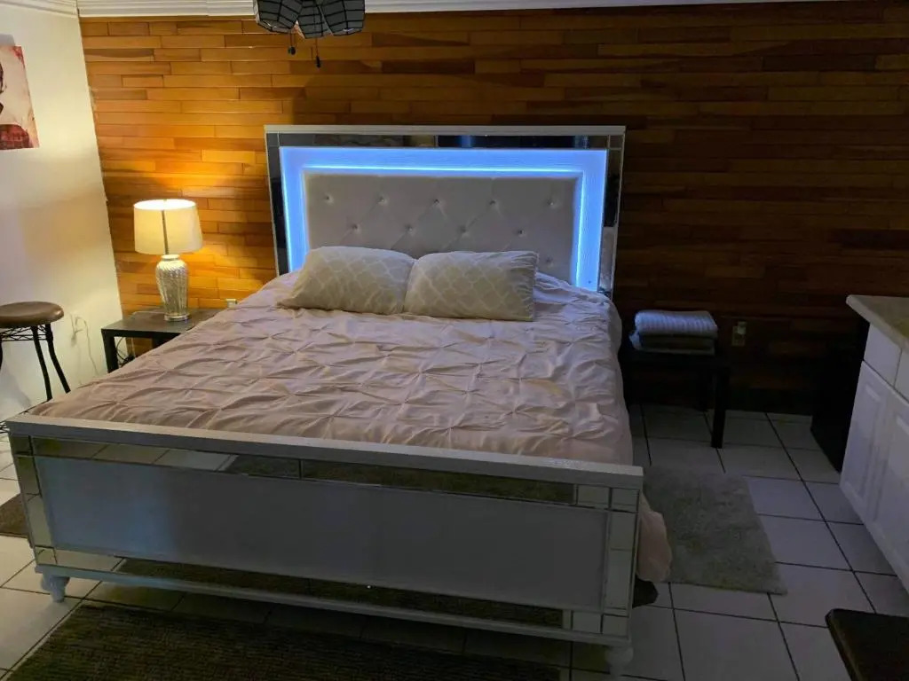 Deluxe studio & Pet friendly