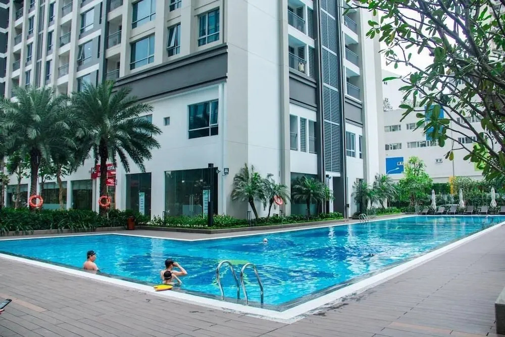 High-floor River-view Apartment