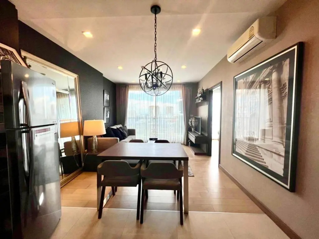 Astra 2 Bedroom B1102 Condo By Ping
