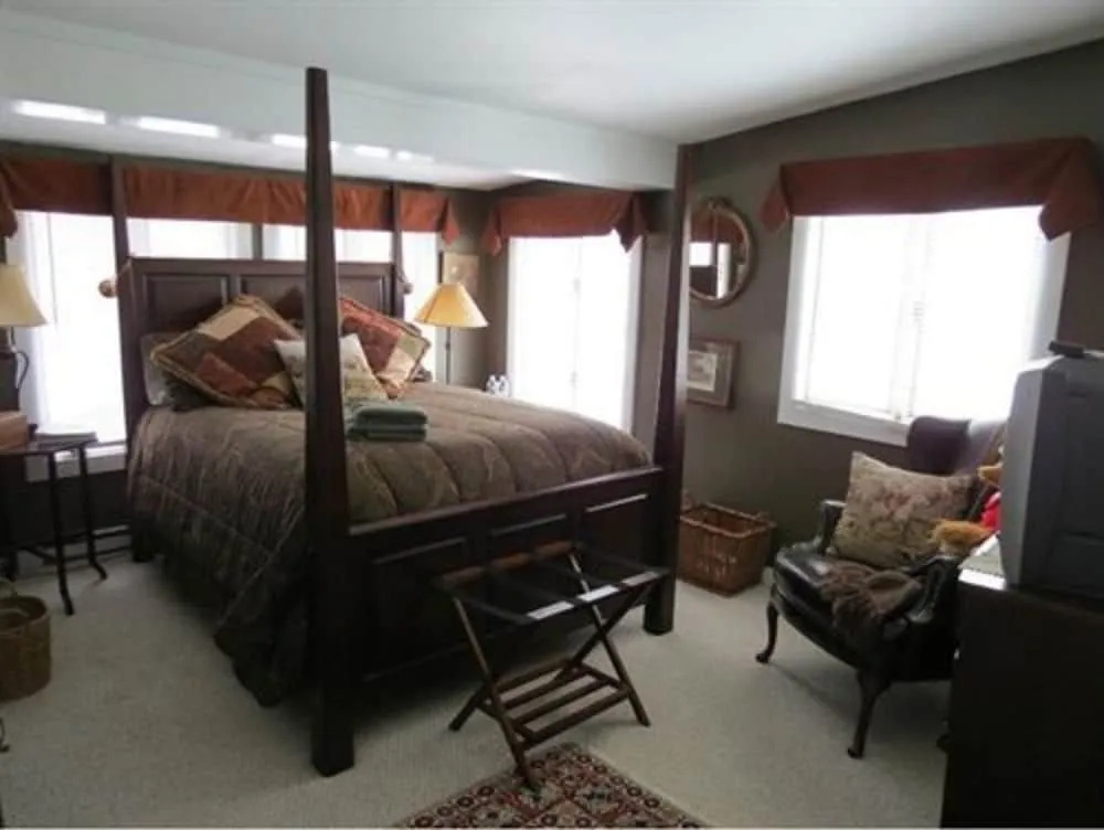 Shaker Farm Bed and Breakfast