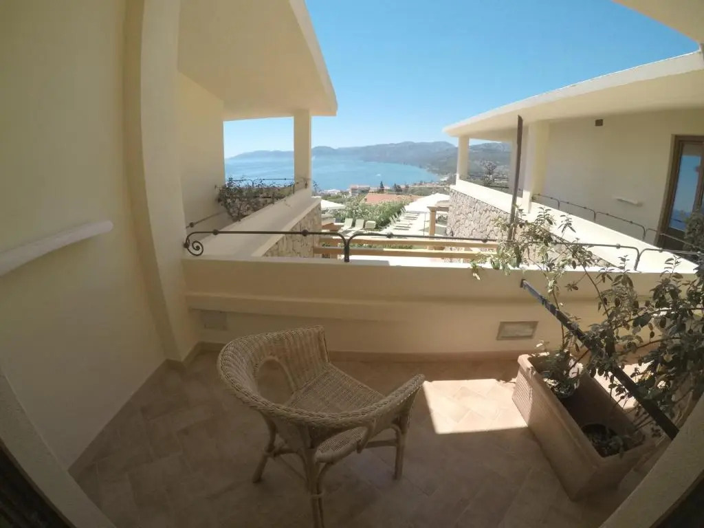 Hotel Villa Gustui Maris