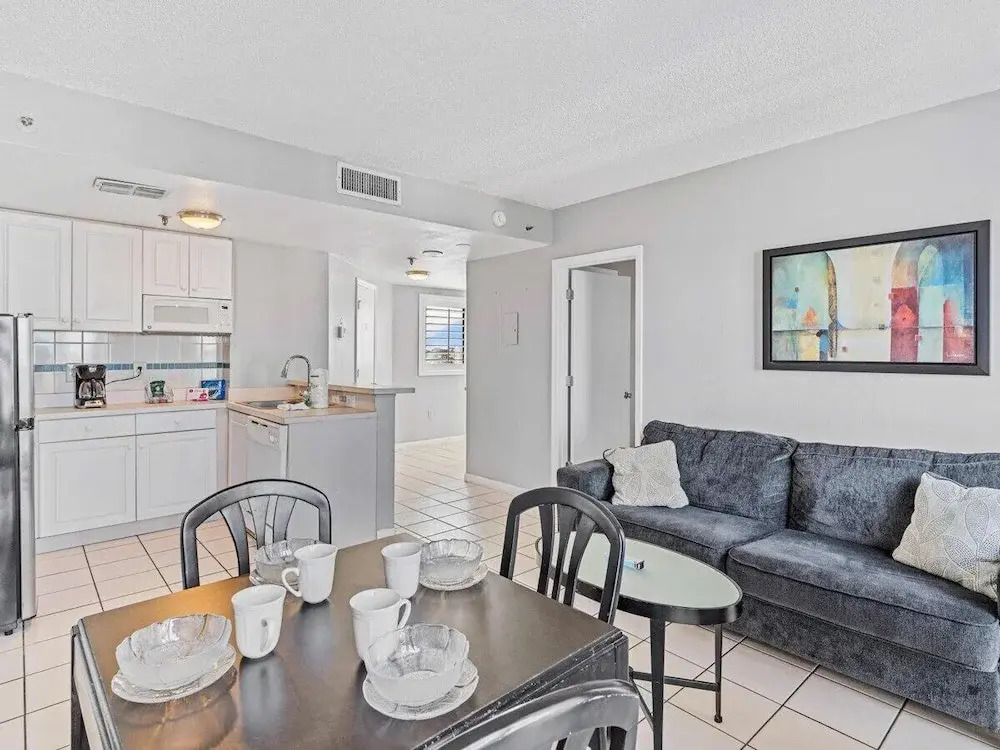Enclave Swanky