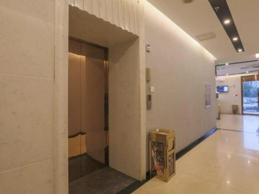 Homeinn Hotel (Nanchang Bayi Square Second Affiliated Hospital)