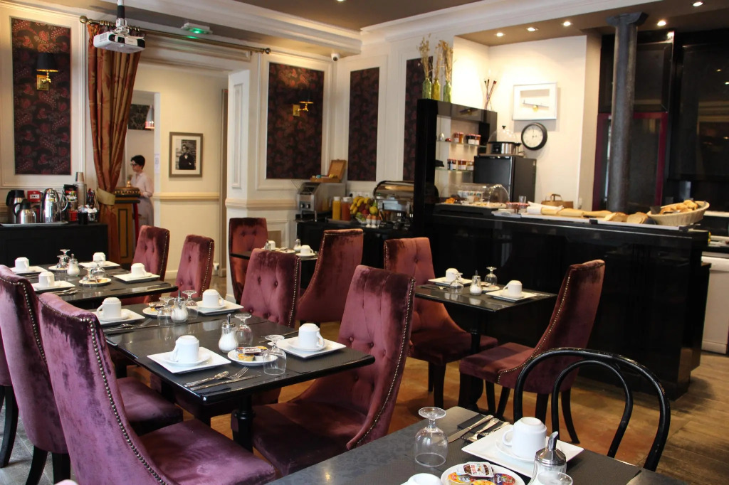 Hotel Boronali