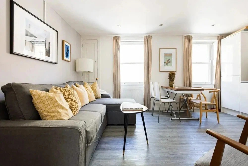 Luxury 3-bed Duplex Apartment in Fitzrovia near Oxford Street