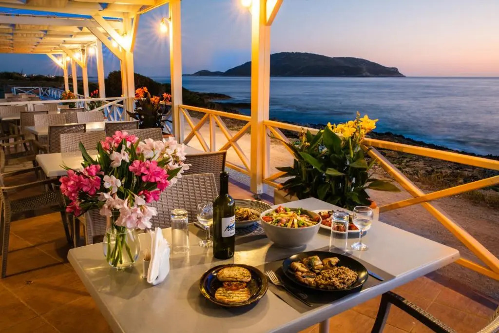 Mesogeios Hotel