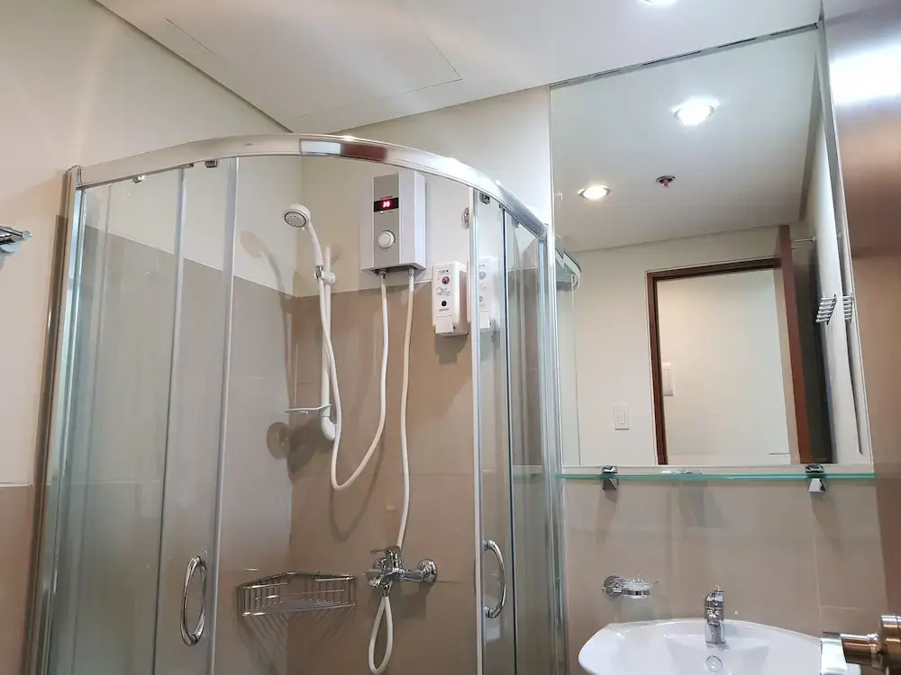 Studio Unit at The Beacon Makati
