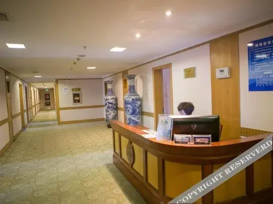 Baiyun Hotel