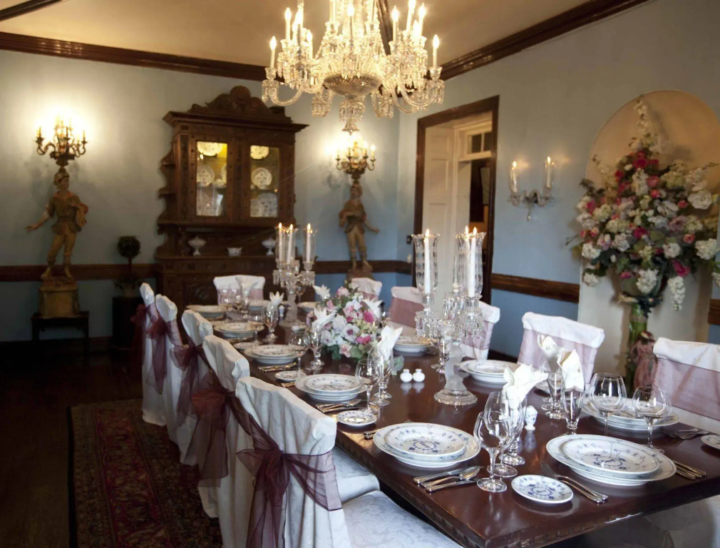Graycliff Hotel