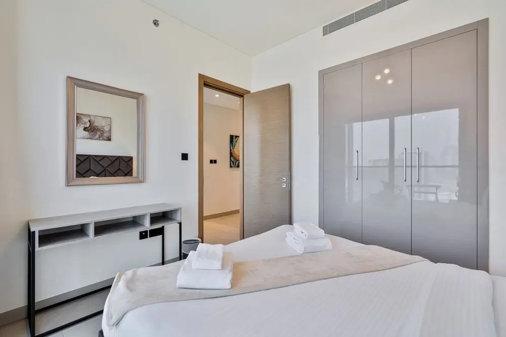 PVH - Serene 1BR - Sobha Waves