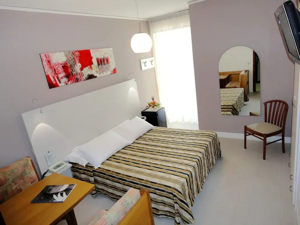 Hotel Alexander