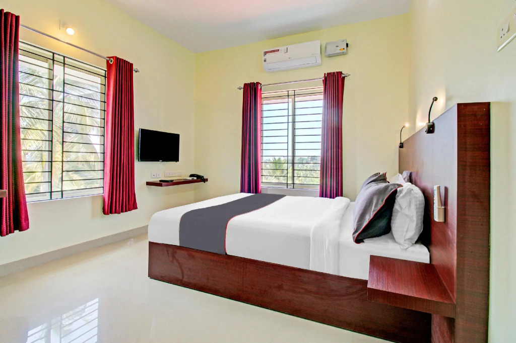 OYO 78623 Collection O Hotel Blueway Residency