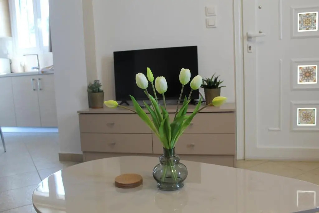 Myrina View 2