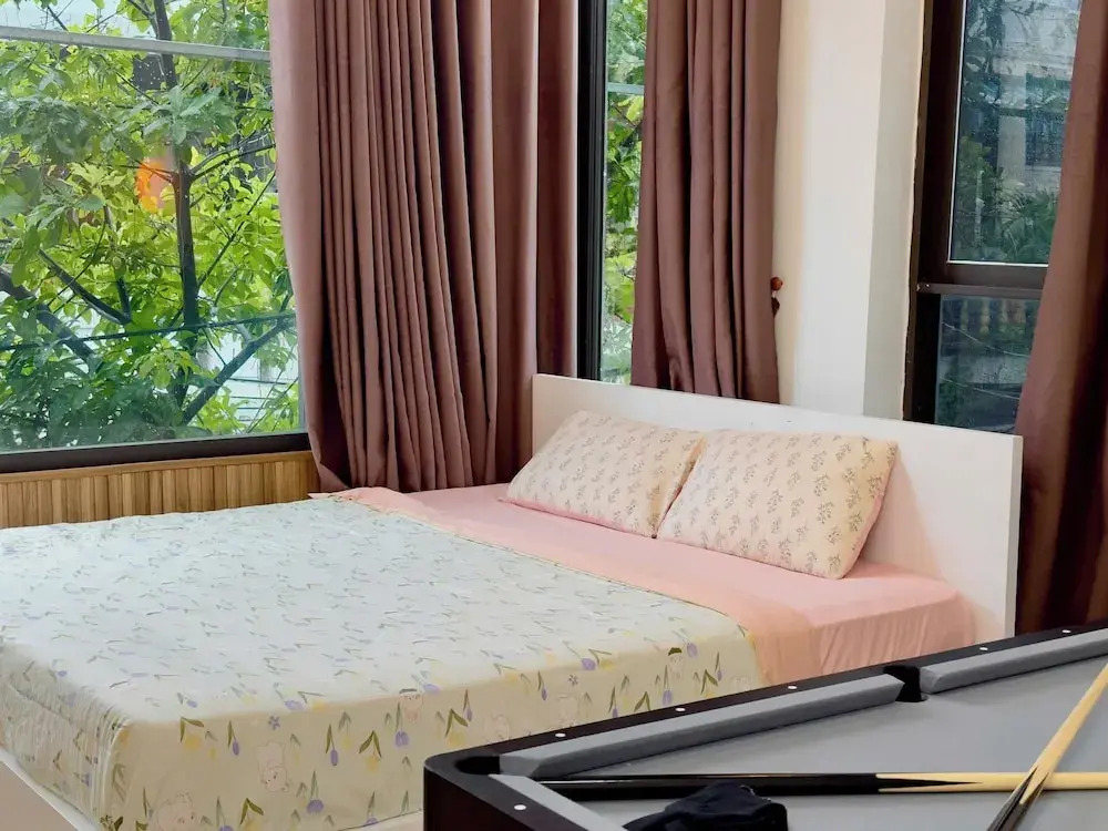 Corgi House Beachstay Danang