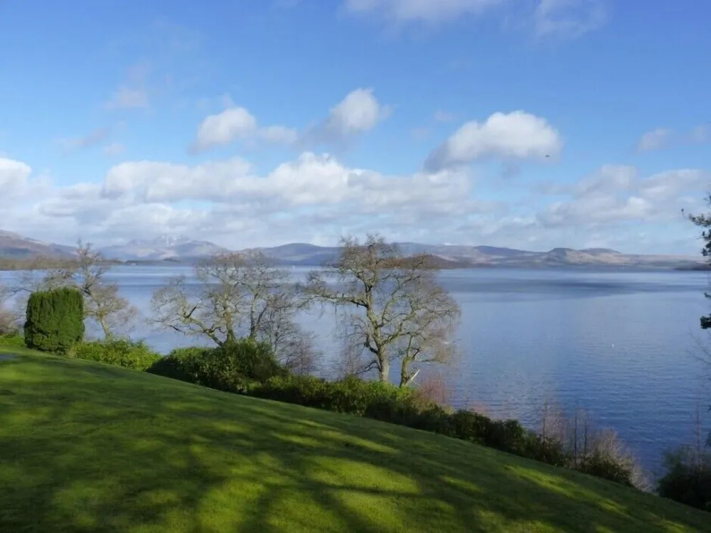14 Lomond Castle
