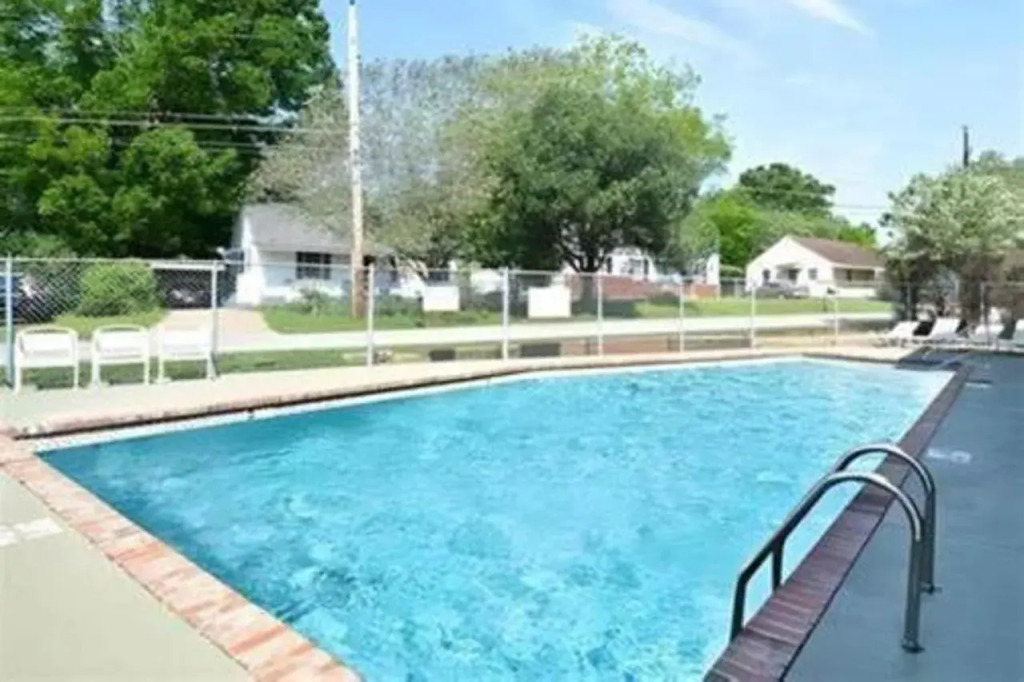Motel 6-East Ridge, TN