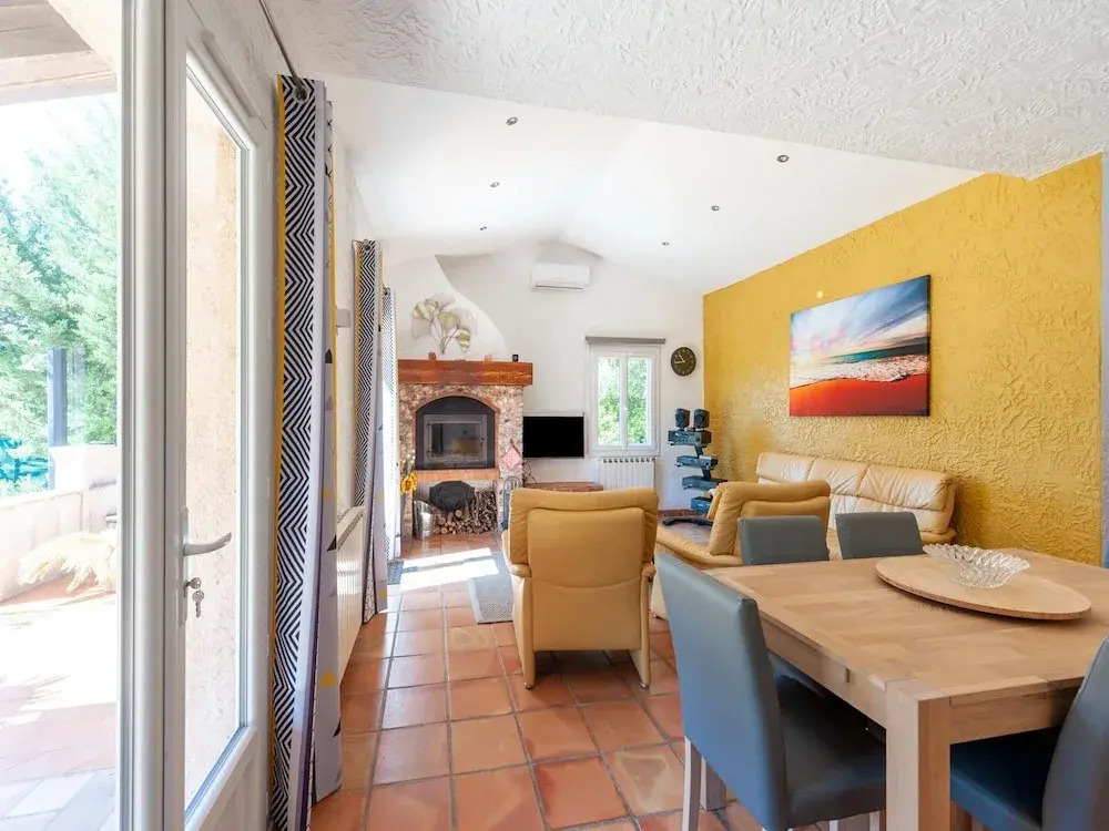 Villa in Vidauban near Vineyards & Beaches