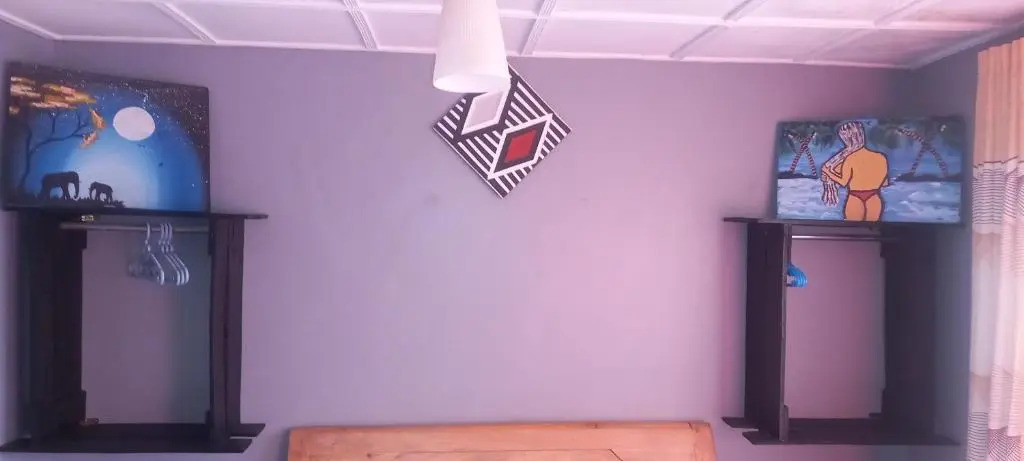 Tommy's Budget Rooms