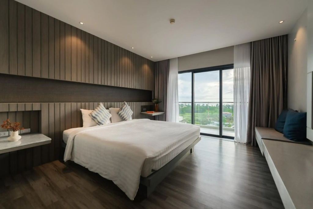 Hotel IKON Phuket - SHA Extra Plus