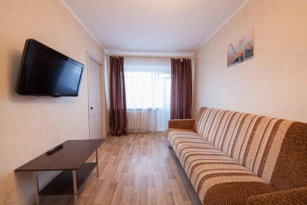 Apartments Kvartirov on str. Ady Lebedevoj, 150