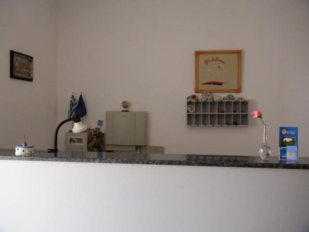 Filoxenia Hotel & Apartments