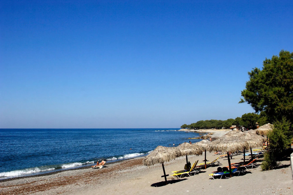 Theros Hotel