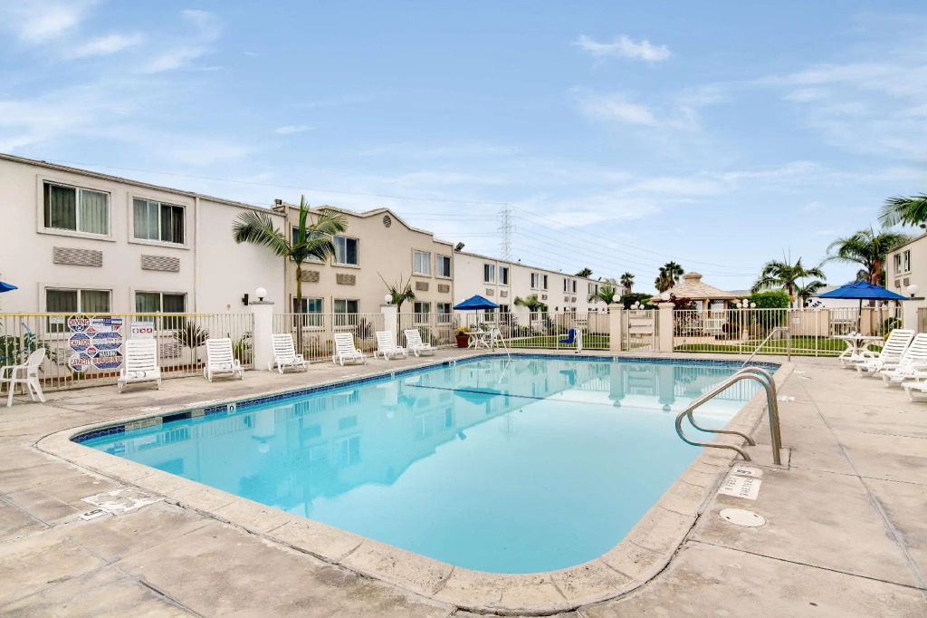 Motel 6-Carson, CA