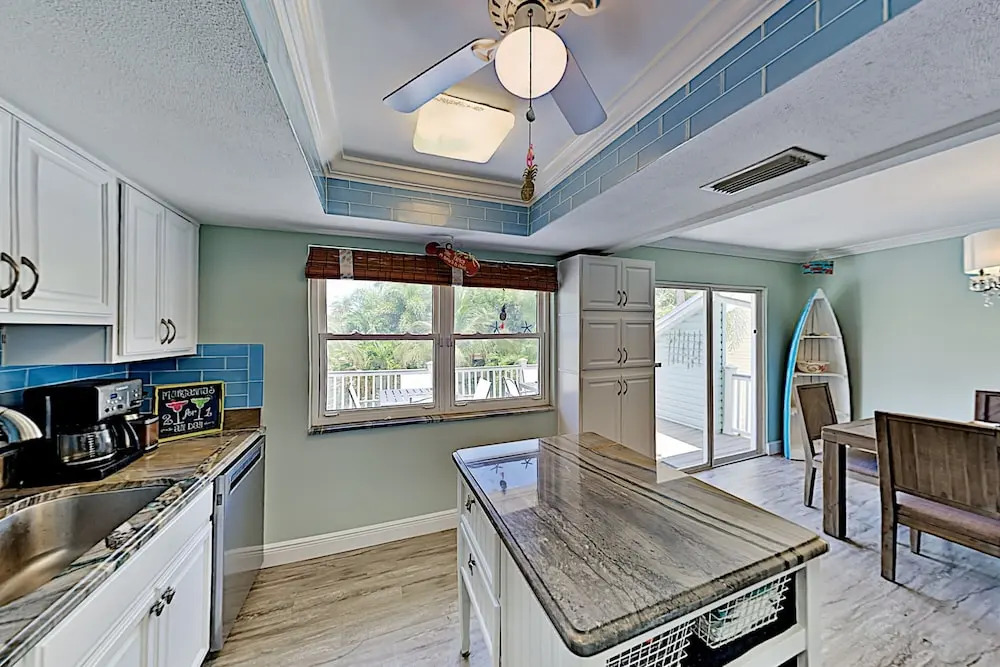 408harbd 3 Bedroom Home