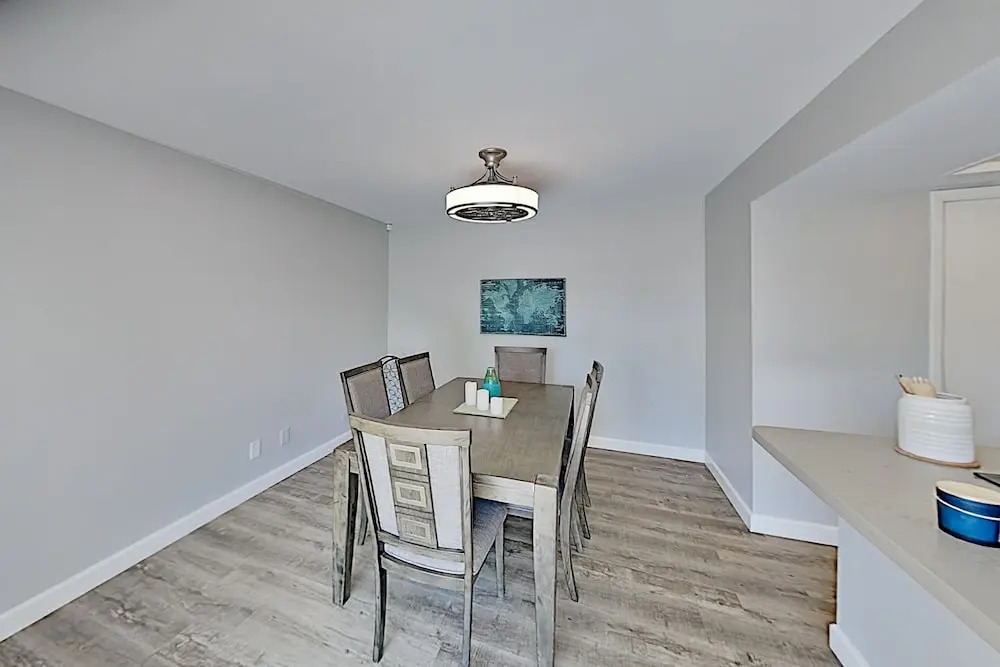 5047n83s 3 Bedroom Townhouse