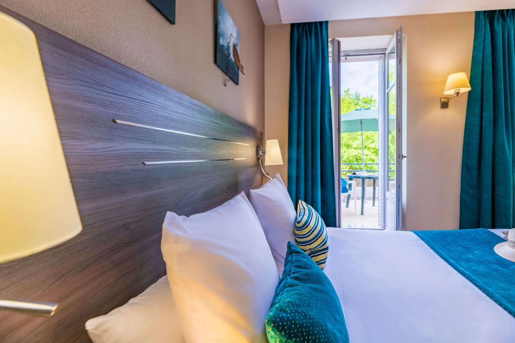 HOTEL CERISE - LES SOURCES Luxeuil-les-Bains