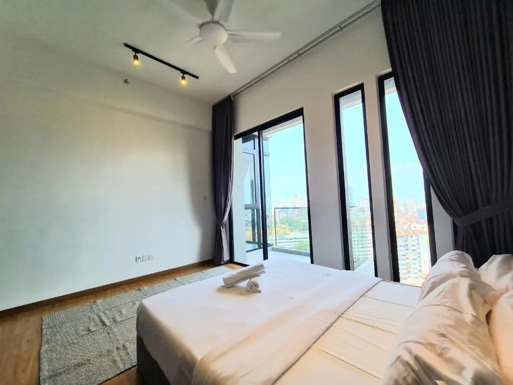 Beacon Executive Suites - George Town