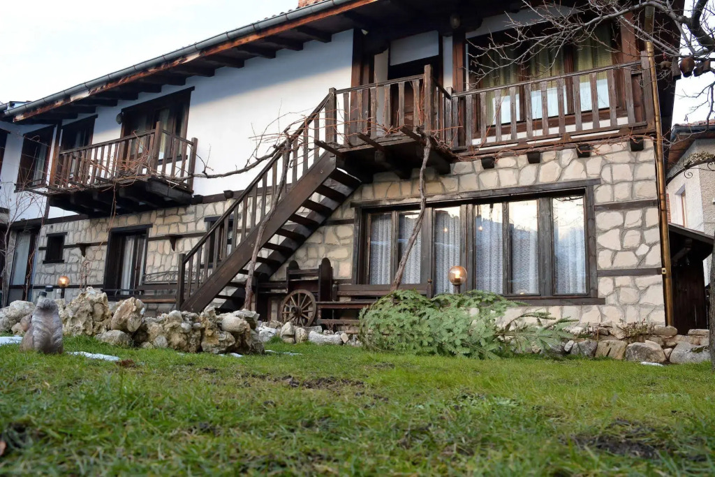 Trenchova Guest House