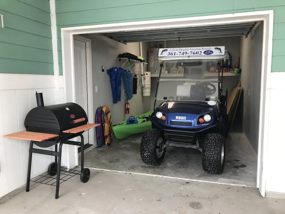 Coconutties - Three Bedroom Condo