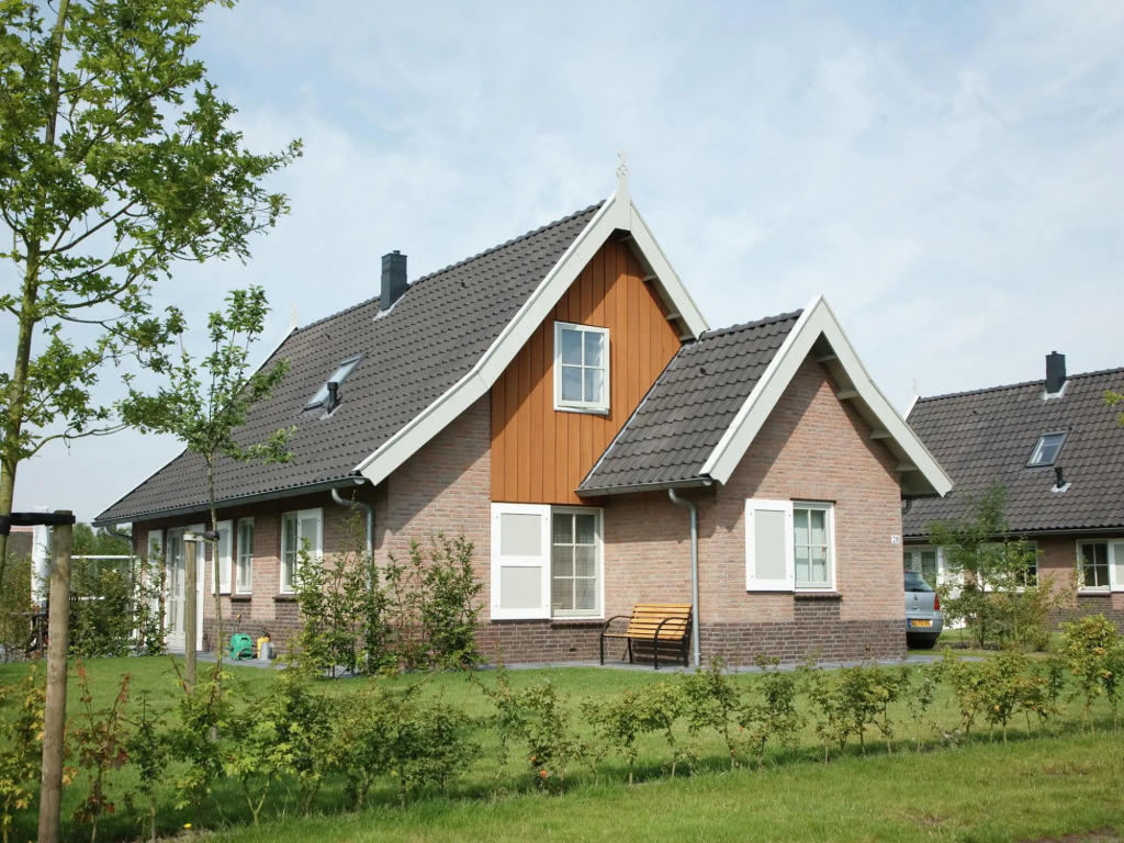Beautiful holiday home with 2 bathrooms, 2 km from Appelscha