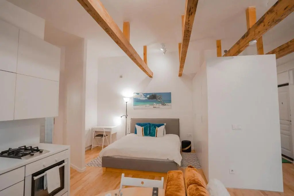 Alpetri Apartments