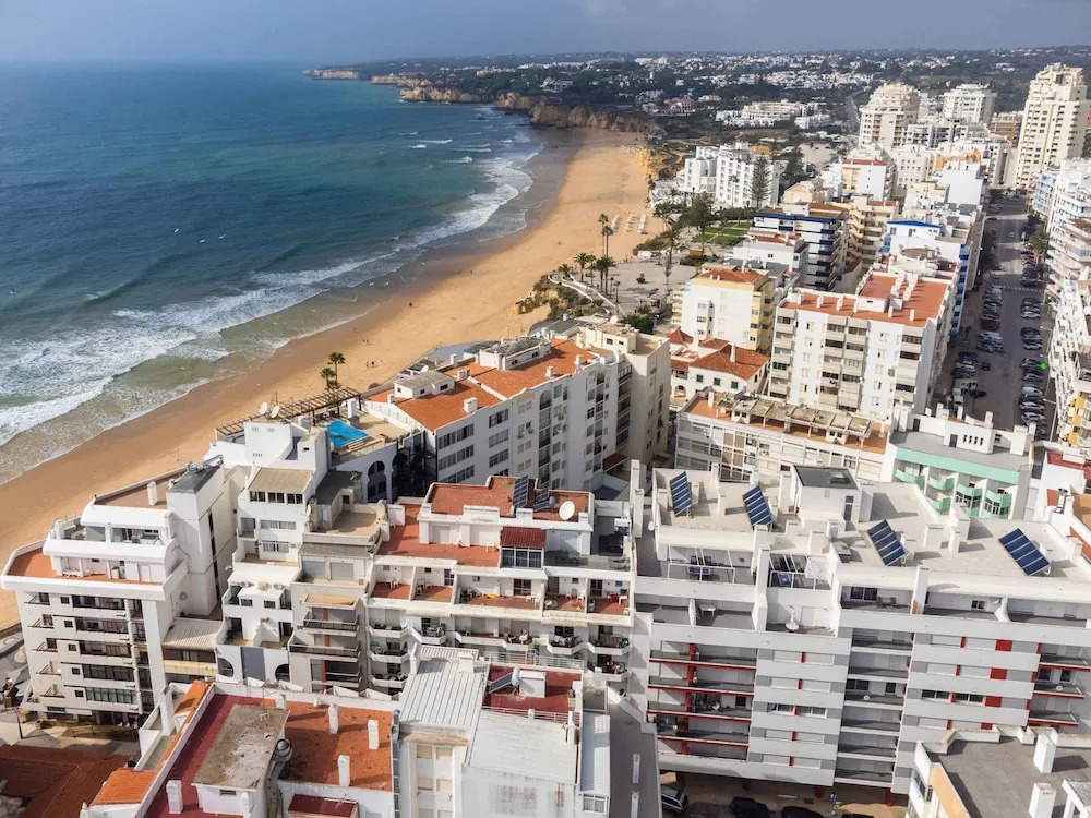 Caravelas 2 Bedroom Apartment