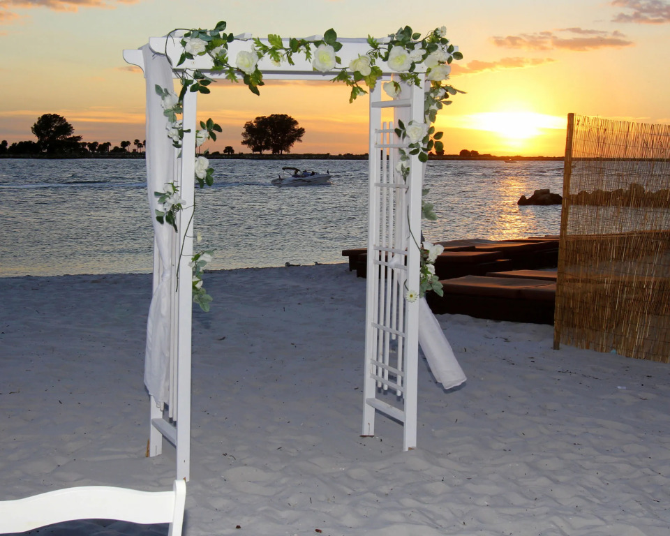 DreamView Beachfront Hotel & Resort