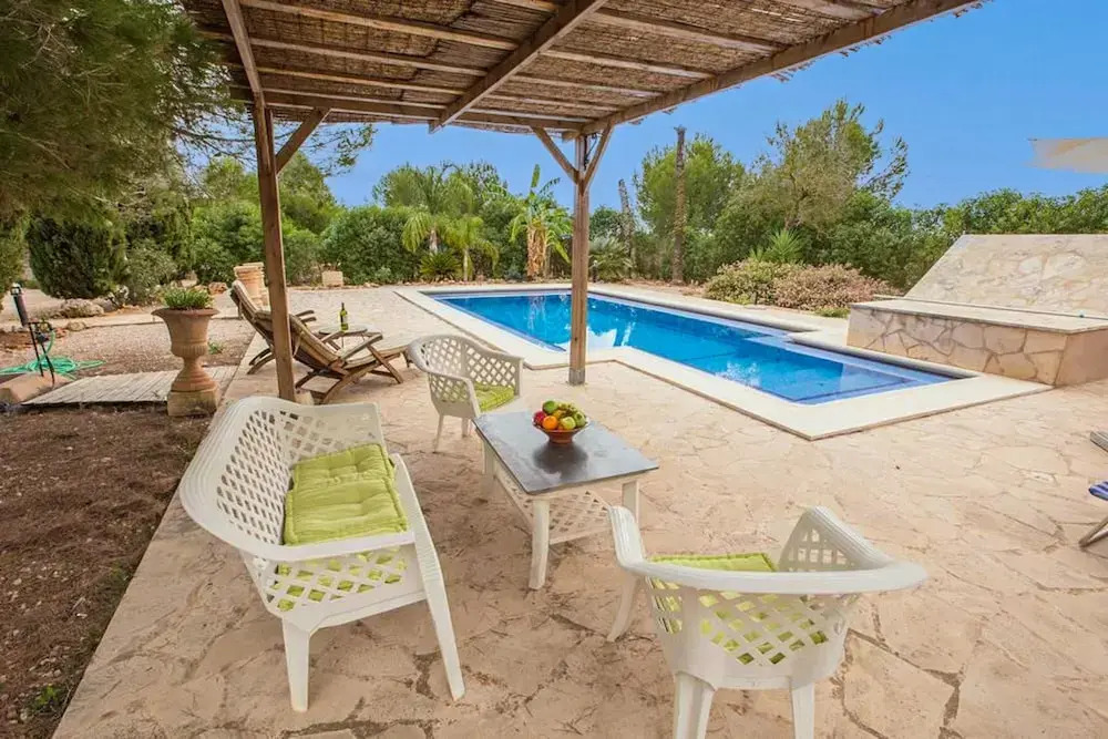 Canaus in Campos With 3 Bedrooms and 2 Bathrooms