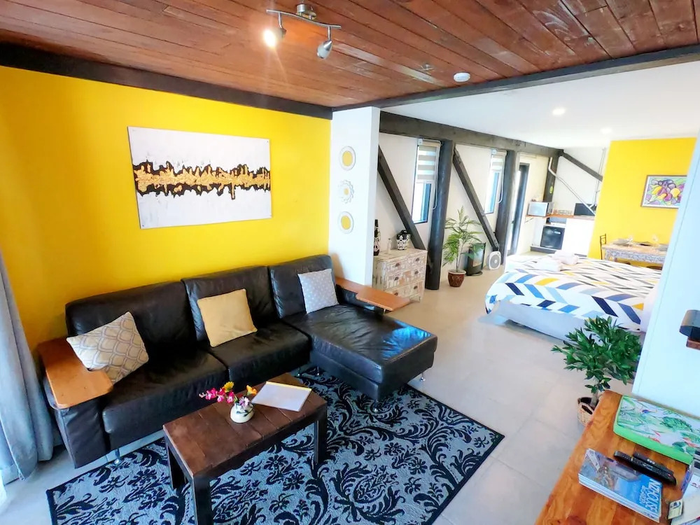 Carters Beach Holiday Studios